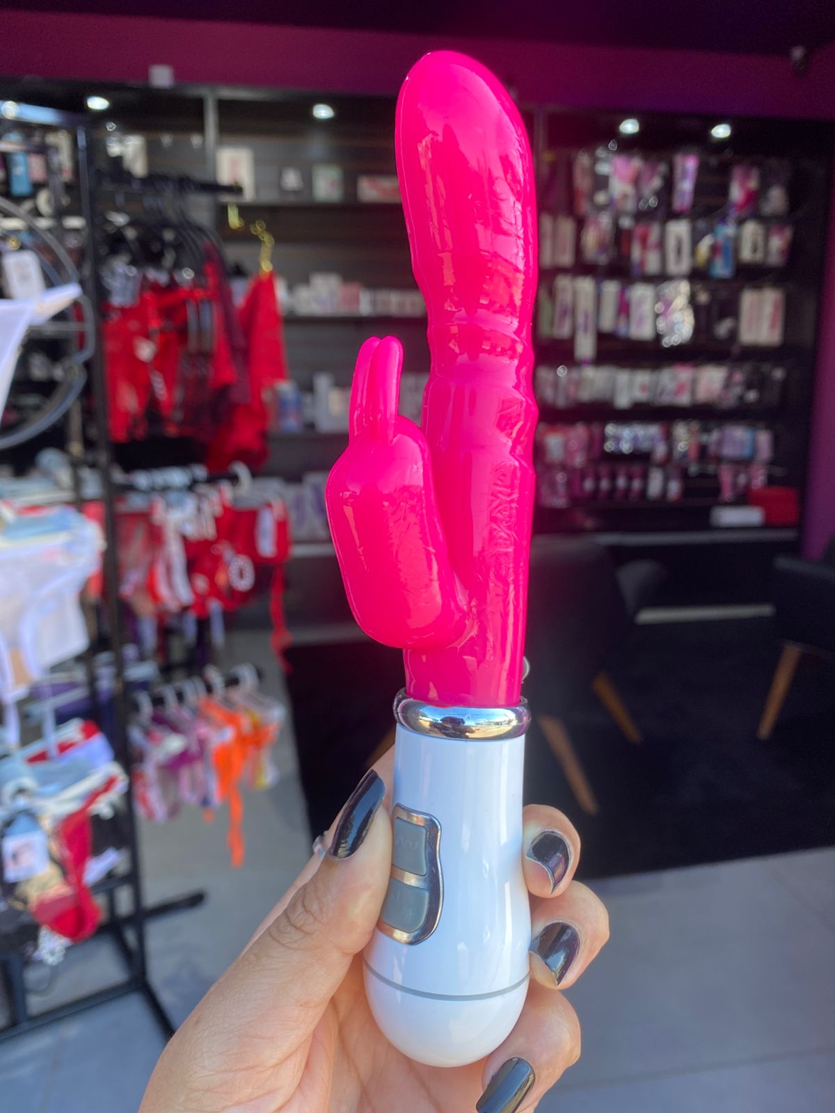 Natan -Vibrador Rabbit com estimulo no ponto G e clitóris 10 intensidades - pilha — foto 4