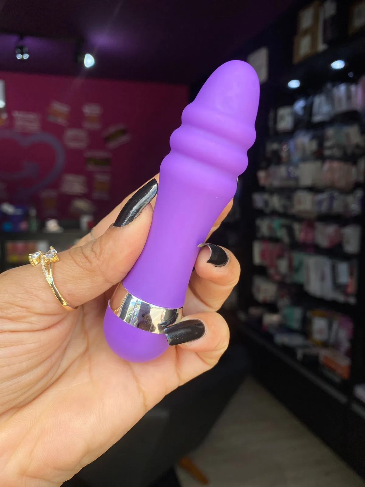 Gus -Vibrador com Anéis Massageadores Multivelocidade Pilha