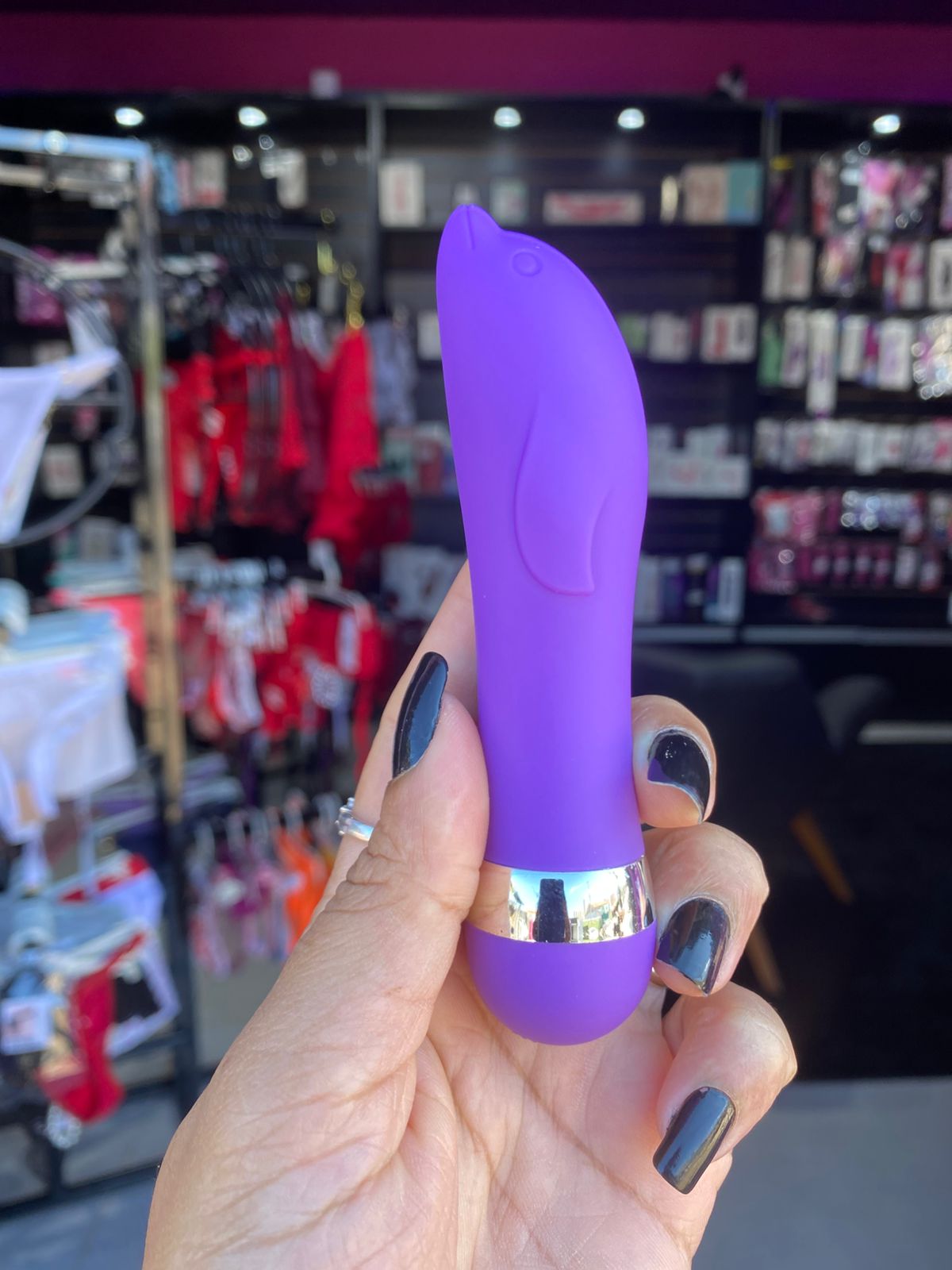 golfinho -Vibrador Formato Golfinho Aveludado Multivelocidade (PS005C) pilha — comprar com embalagem discreta na iFody