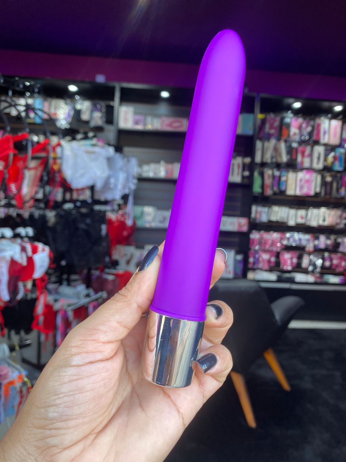 Juliano -Vibrador Personal Com 10 Vibrações Aveludado 17CM (PS007C) pilha — foto 7