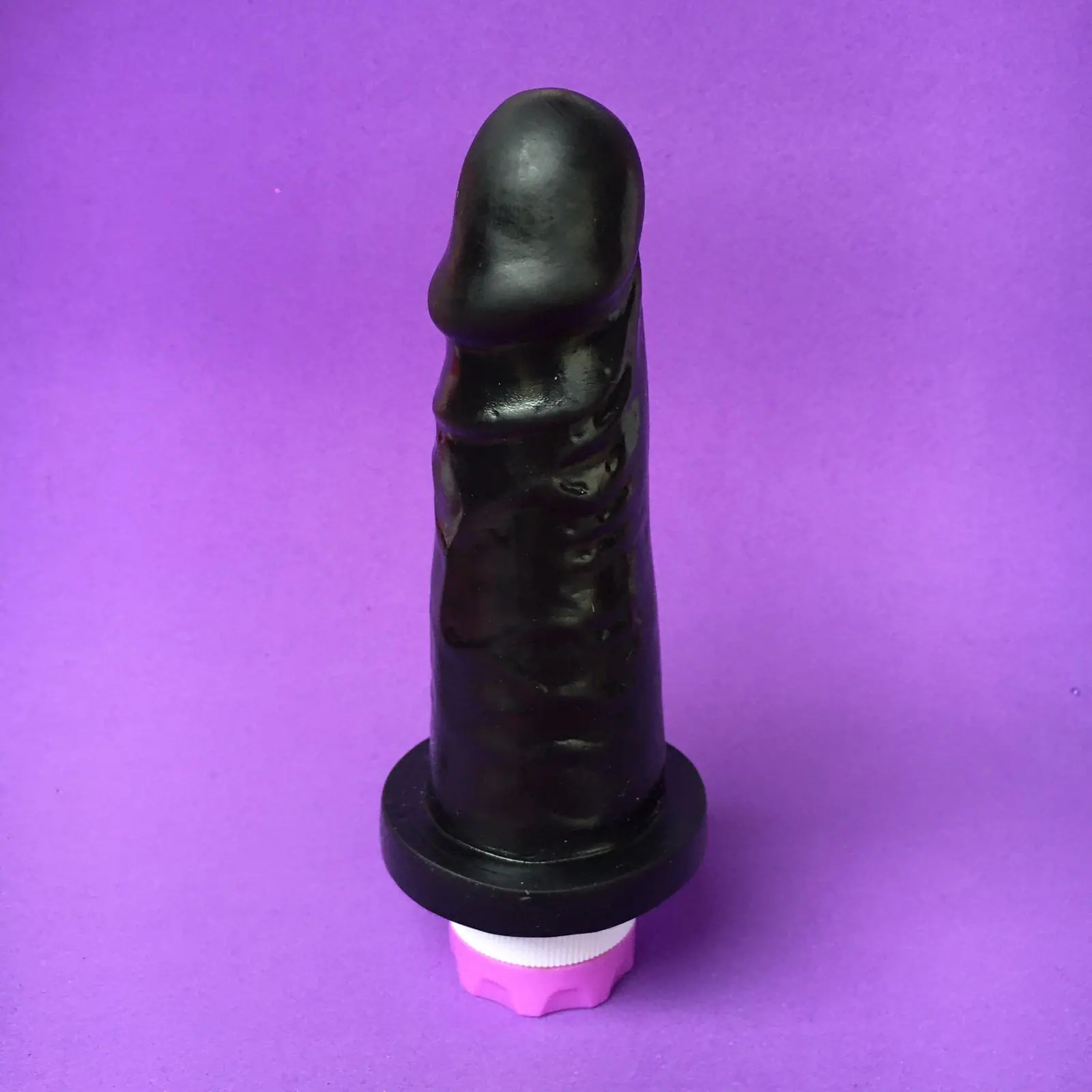 Isaac – Pênis Realístico Premium com Vibro Interno 13 x 3,5cm