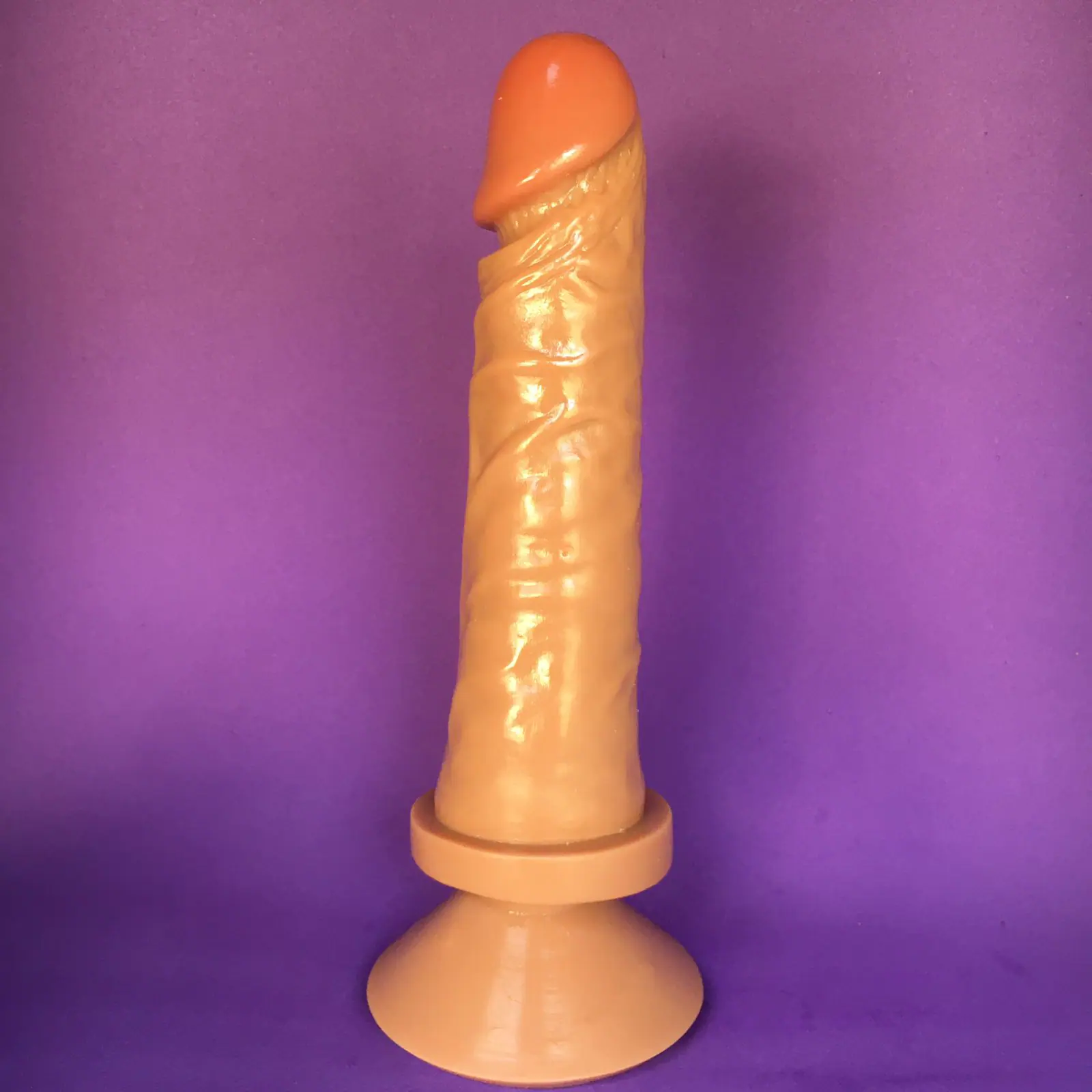Bruce – Pênis Realístico Premium C/ Ventosa 18,5 x 4cm