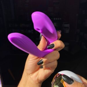 Vibrador PARA CASAL COM 8 MODOS DE VIBRAÇÃO E 5 MODOS DE PULSAÇÃO (4522)