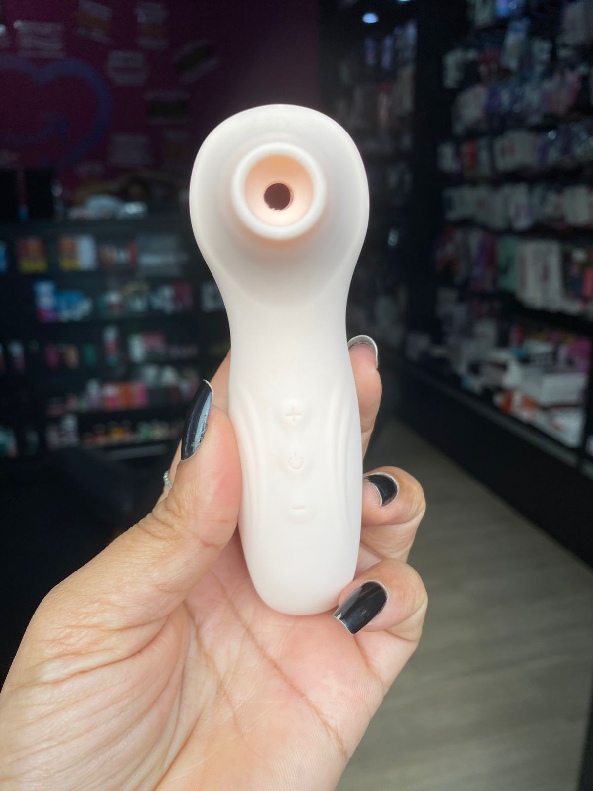 V1br4d0r Clitoriano por ondas de pulsação 10 intensidades (1019) recarregável