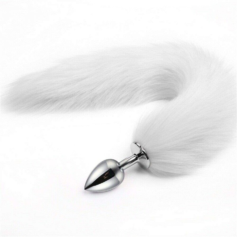 PLUG DE METAL COM RABO BRANCO - p