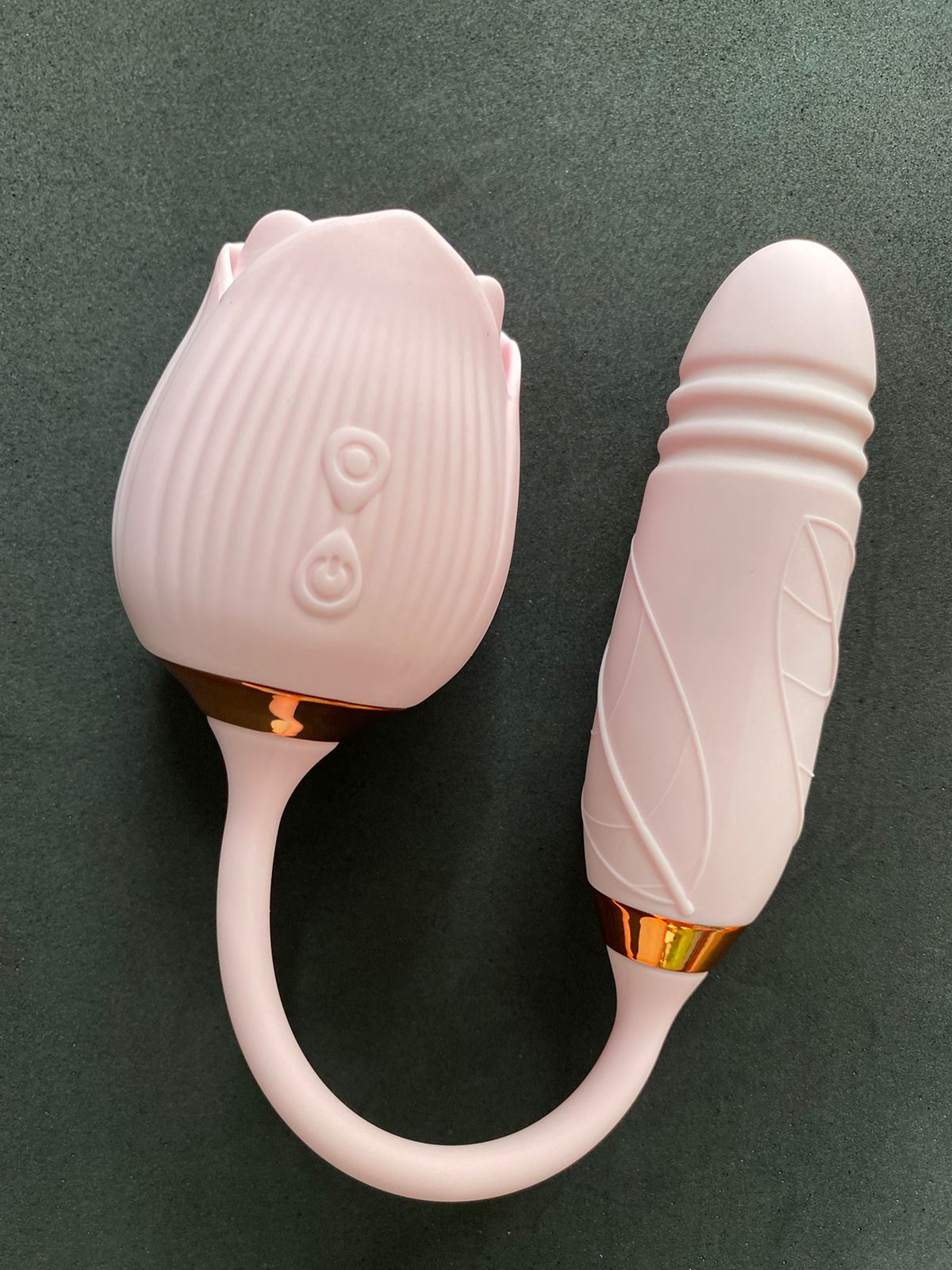 Rosa do Tesão (GOZ by iFody) — Vibrador 2 em 1 Recarregável | Ponto G Vai e Vem + Pulsação Clitoriana — foto 6
