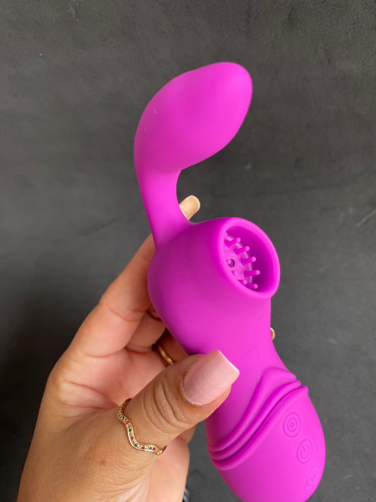 Sugador clitoriano com estimulo no Ponto G 12 intensidades (1056) roxo — foto 4