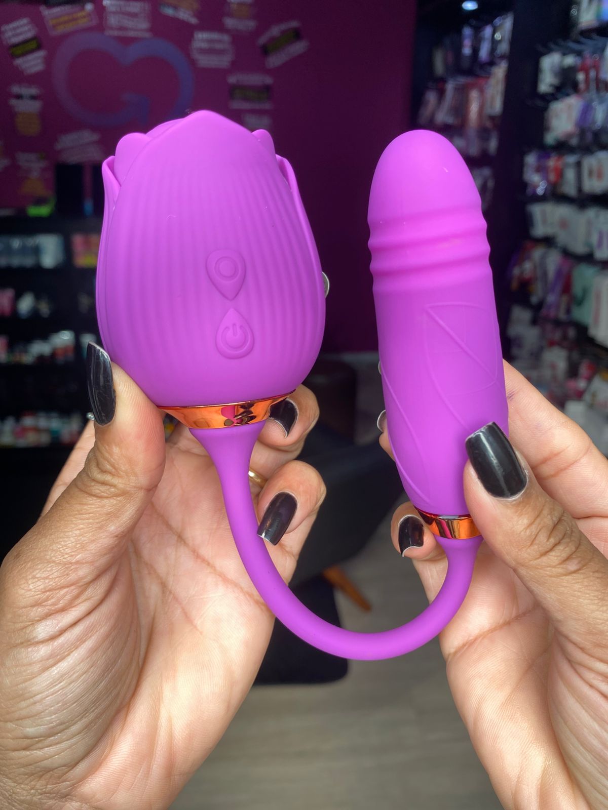 Rosa do Tesão (GOZ by iFody) — Vibrador 2 em 1 Recarregável | Ponto G Vai e Vem + Pulsação Clitoriana