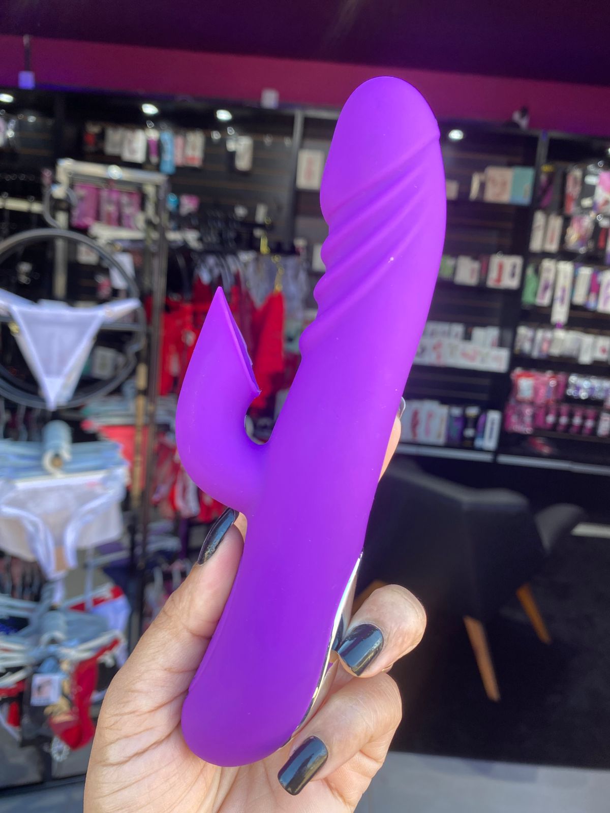 Sugador com estimulo no Ponto G -12 modos de vibração + 12 modos de sucção (1218) roxo — comprar com embalagem discreta na iFody