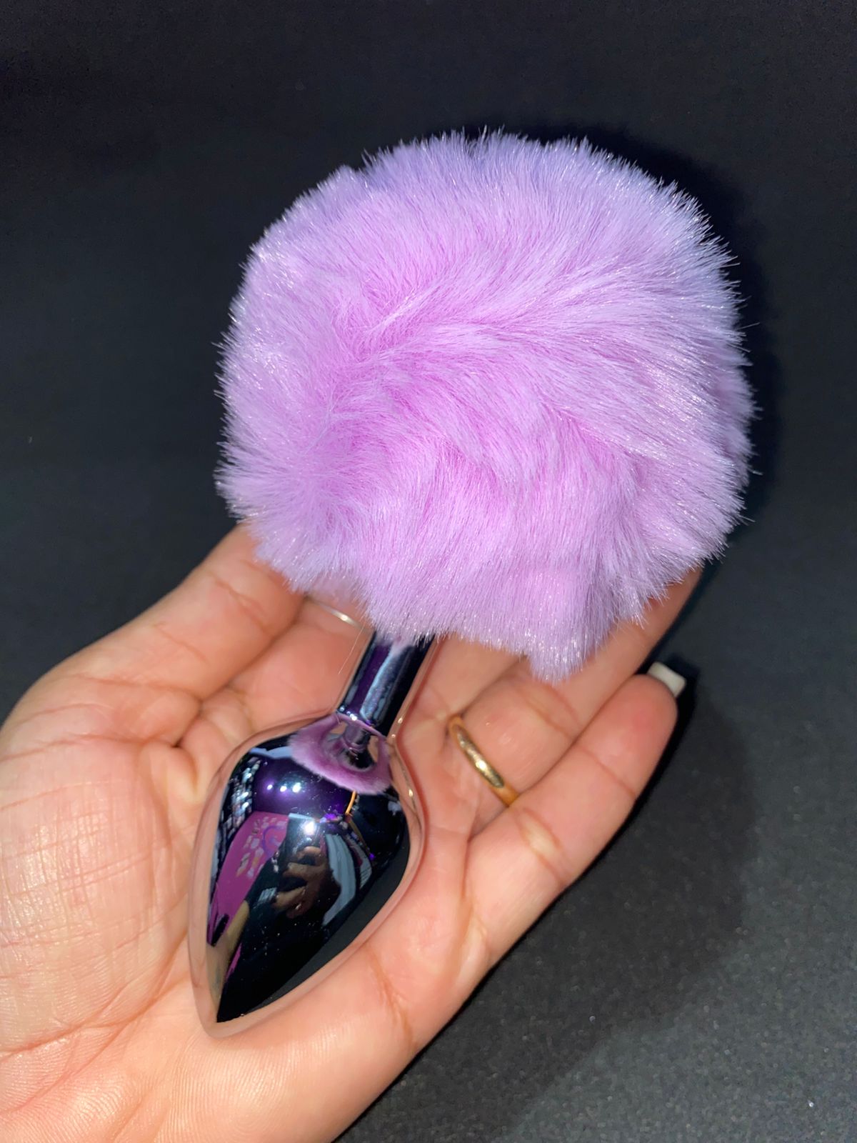 Plug anal de aço prata com pompom ( M ) lilas — foto 2