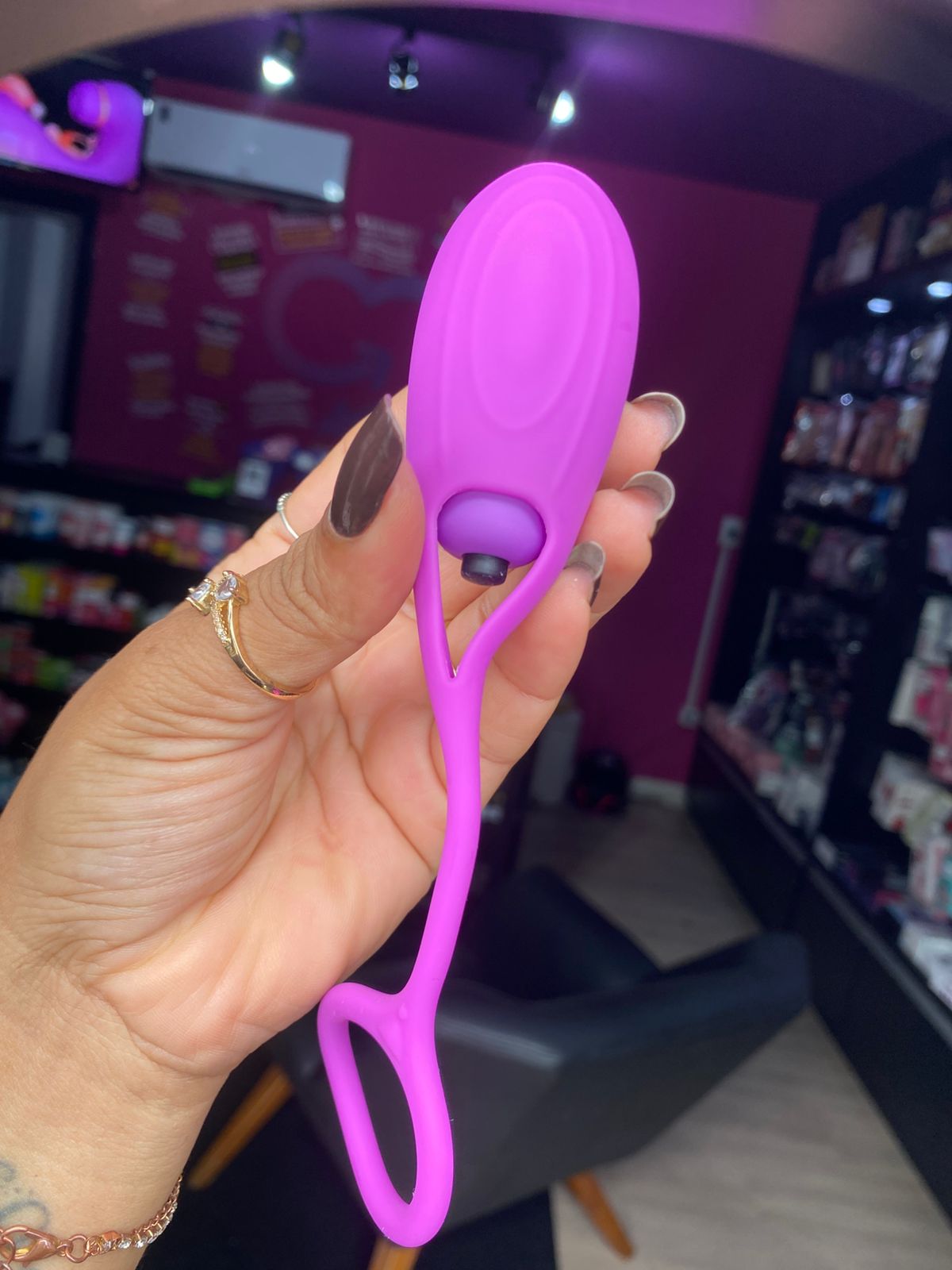 bull3t -Cápsula v1br4t0r14 em formato oval (2152) Baterias AG13