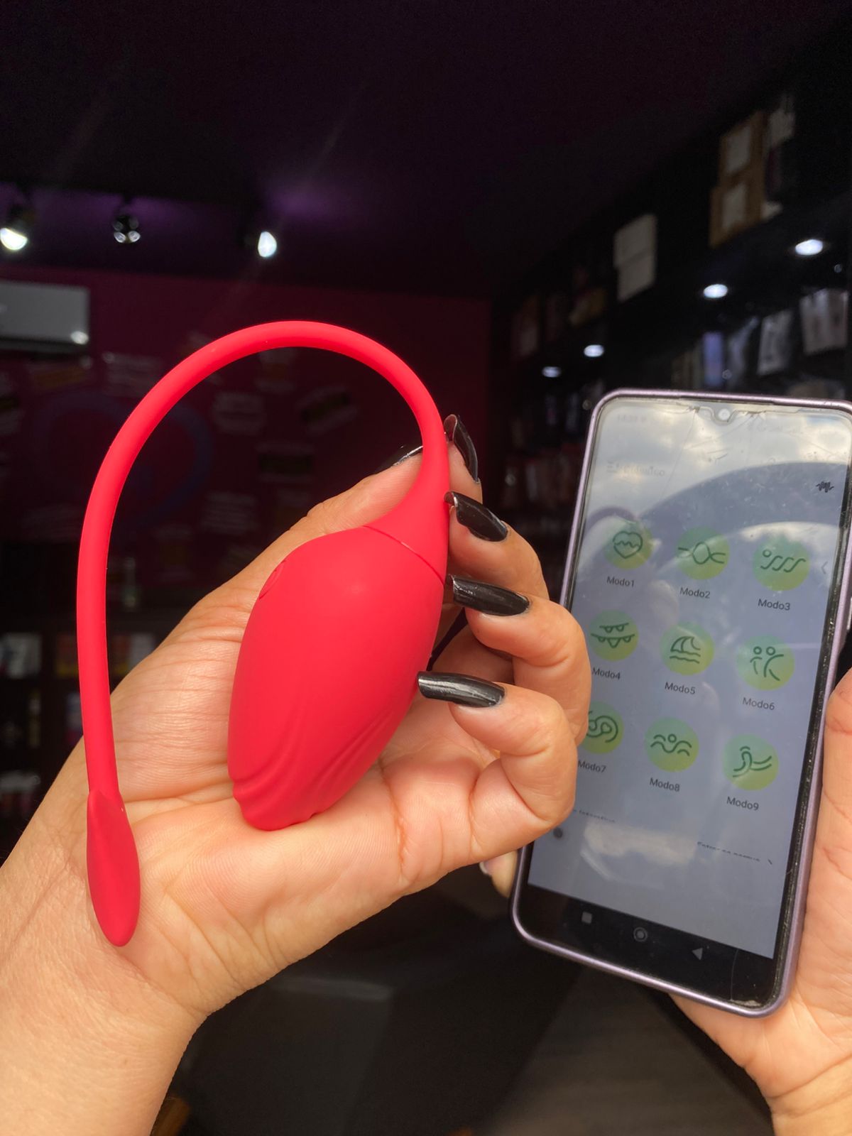 Vibrador de casal -por aplicativo de celular- 09 intensidades (2014) vermelho — foto 9