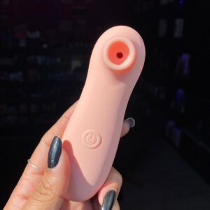 Otávio -vibrador clitoriano com pulsação 10 intensidades (022) bege