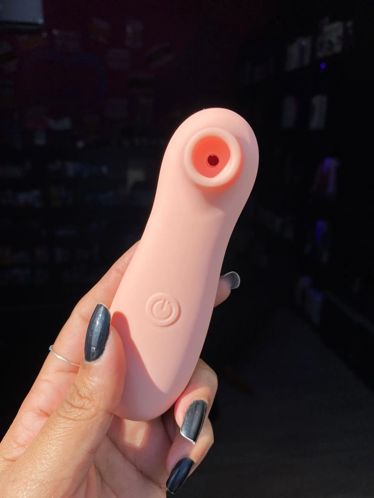 Otávio -vibrador clitoriano com pulsação 10 intensidades bege
