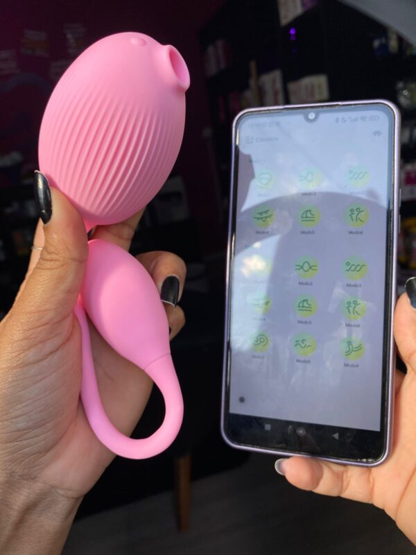Vibrador com pulsação no clitóris e cápsula vibratória por app de celular (1517) recarregável