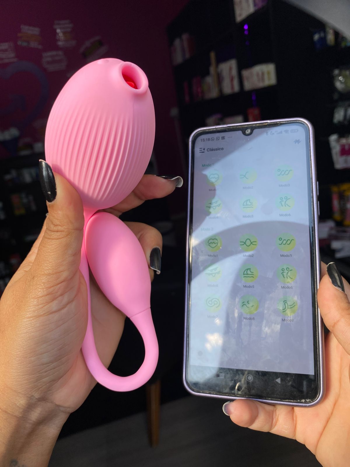 Vibrador com pulsação no clitóris e cápsula vibratória por app de celular (1517) recarregável — foto 8