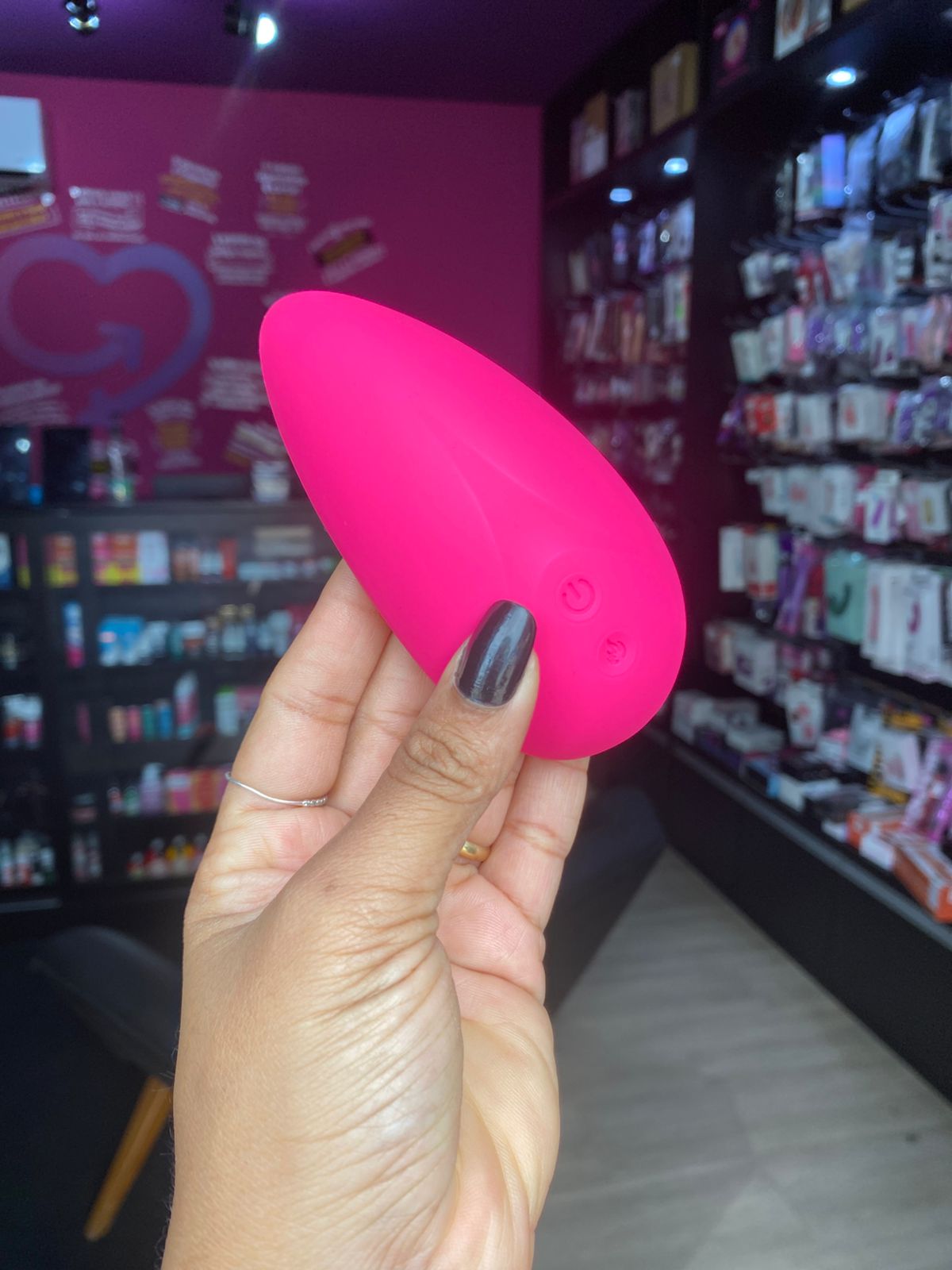 V1br4d0r de cl1t0r1s com v1br4ç40 e aquecimento 10 intensidades (1531) recarregável