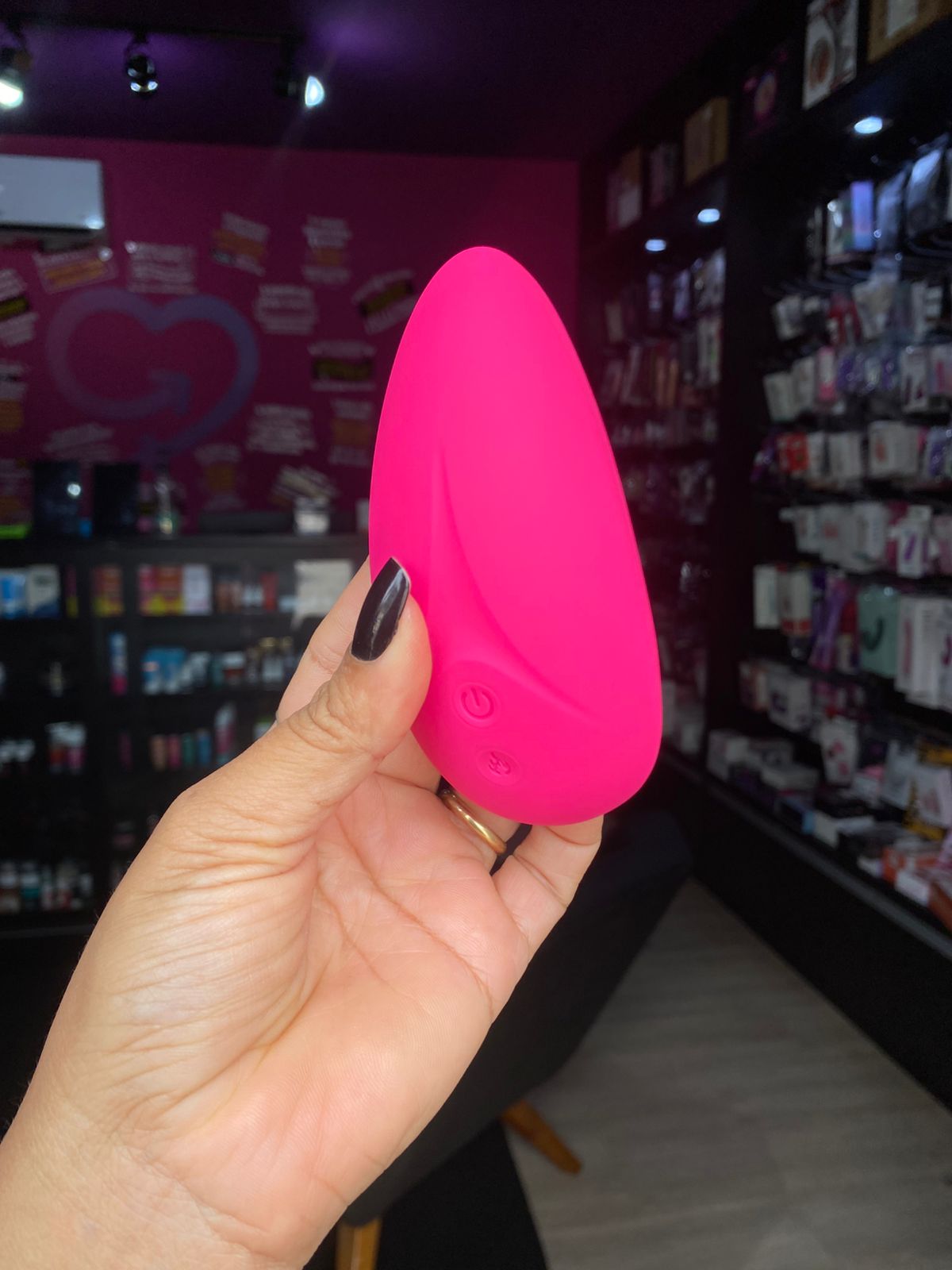 V1br4d0r de cl1t0r1s com v1br4ç40 e aquecimento 10 intensidades (1531) recarregável