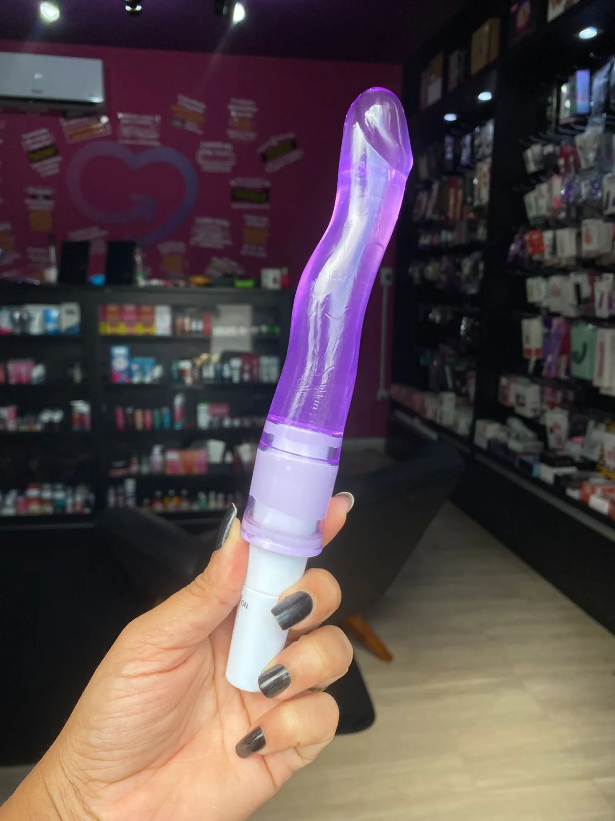 Erick -Vibrador Curvo em Jelly- 01 Intensidade Pilha