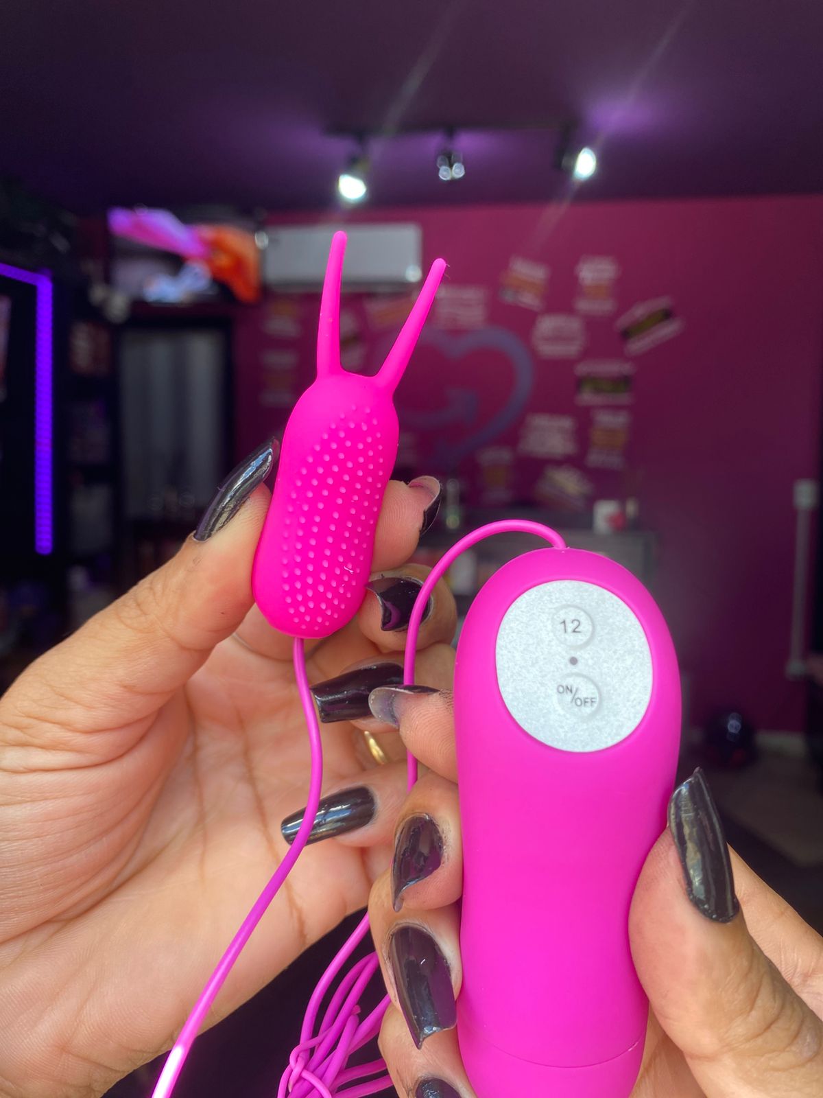 Pretty Love Avery – Cápsula v1br4t0r14 com controle remoto com fio (1582) pilha