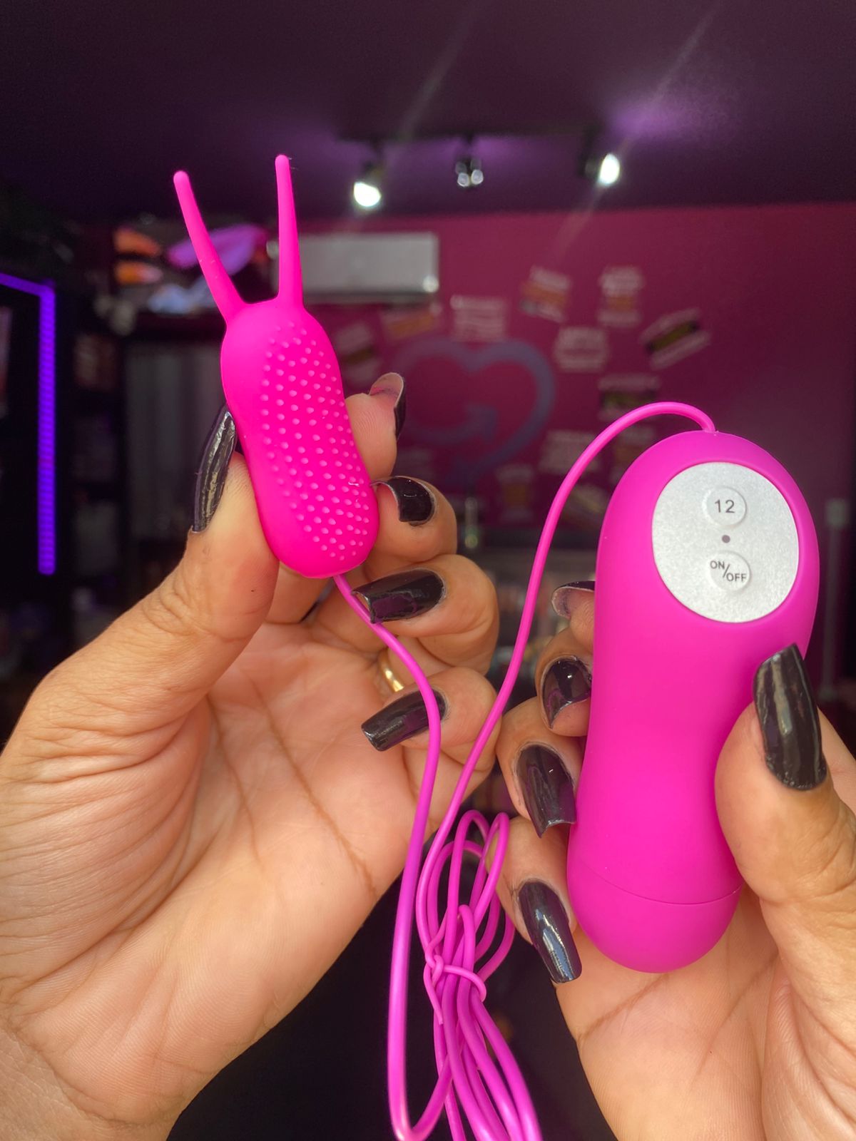 Pretty Love Avery – Cápsula v1br4t0r14 com controle remoto com fio (1582) pilha