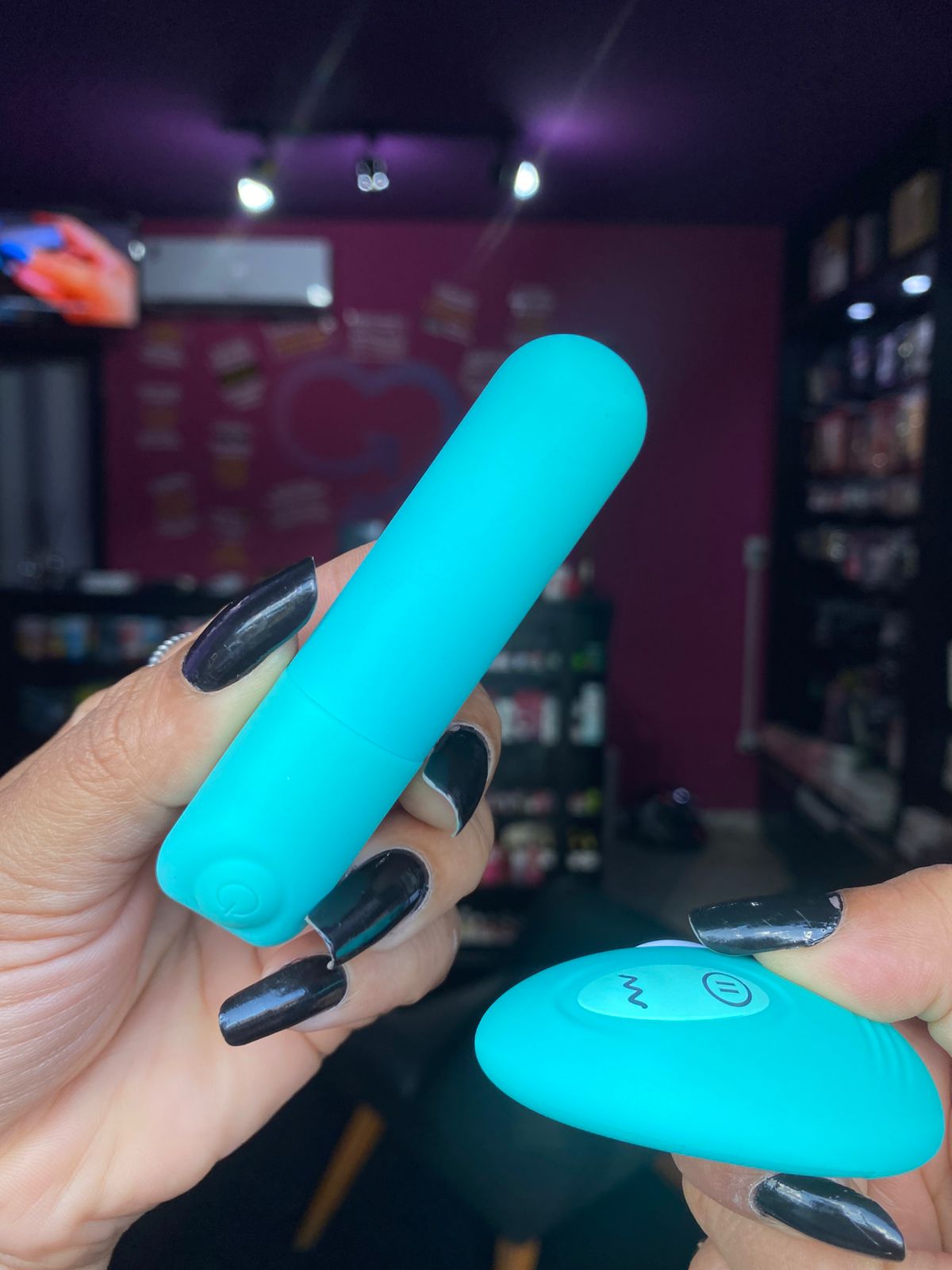 Cápsula vibratória revestida em silicone liquido controle sem fio 10 intensidades (5250) recarregável — foto 7