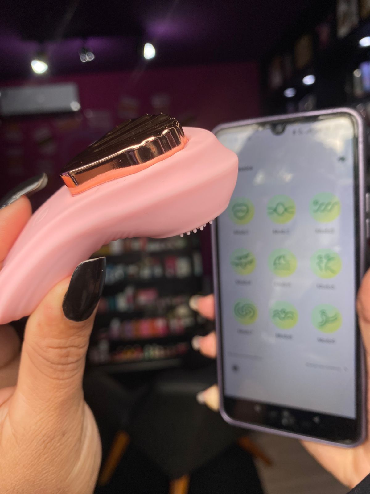 V1br4d0r de calcinha por aplicativo de celular 9 intendidades (3079) recarregável