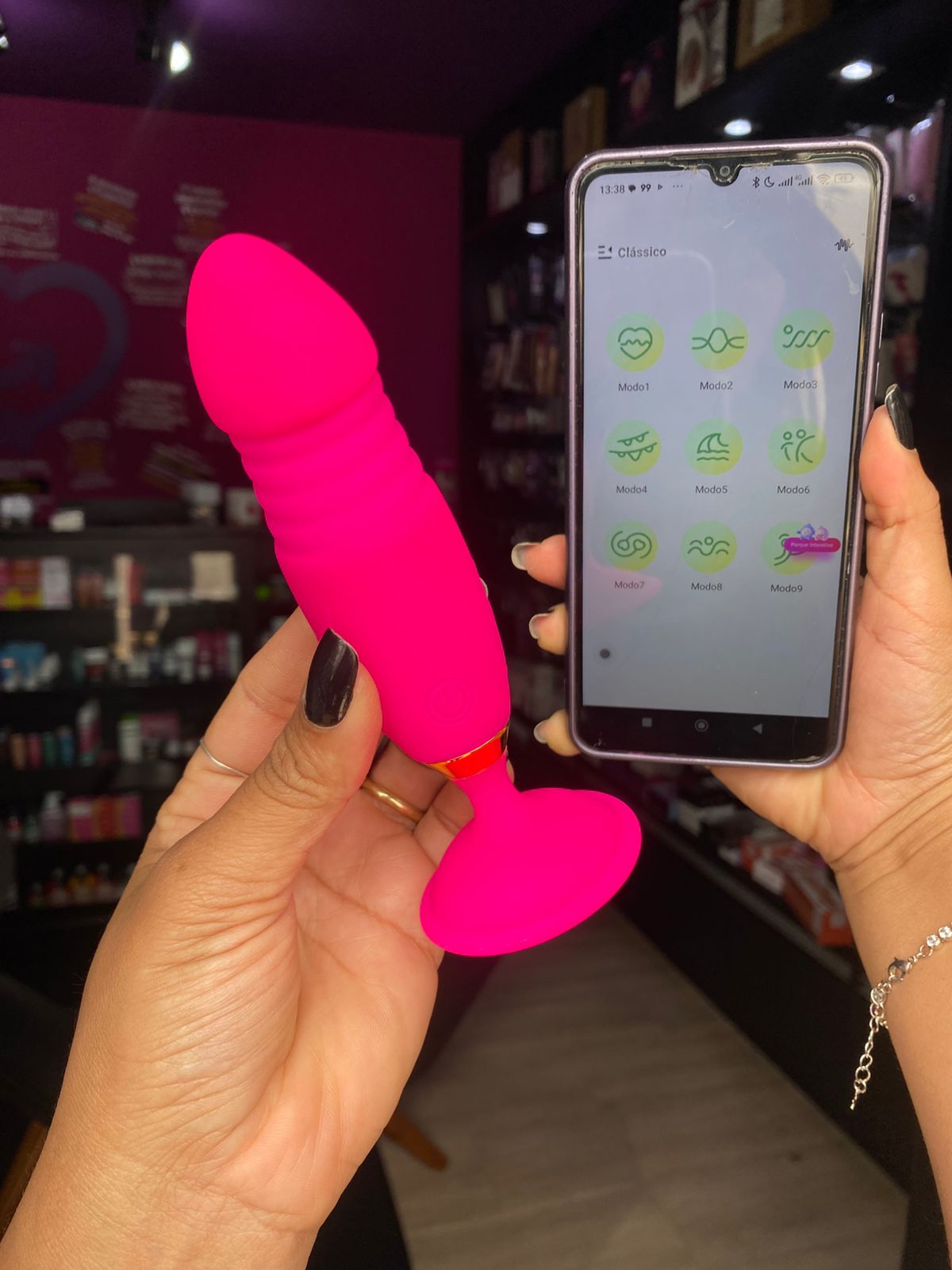 Cápsula v1br4t0r14 em formato glande por aplicativo de celular (2156) recarregável