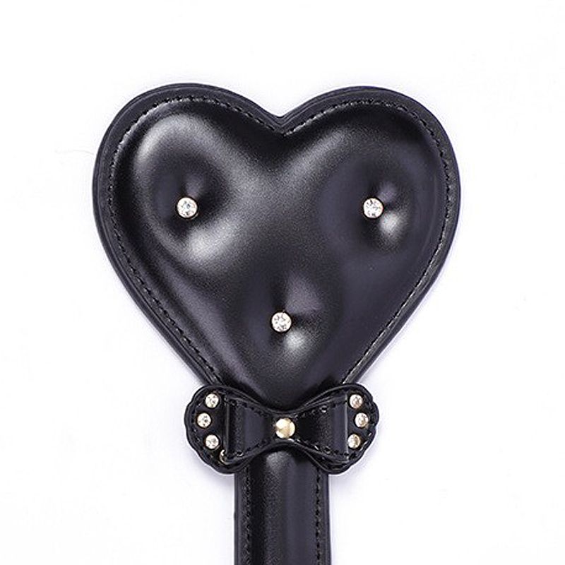 Palmatória de Coração e Laço Preto - C0ur0 de Luxo (8060)
