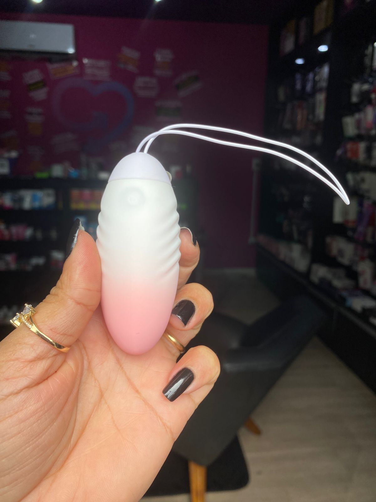 V1br4d0r bull3t por aplicativo de celular (BW068) recarregável