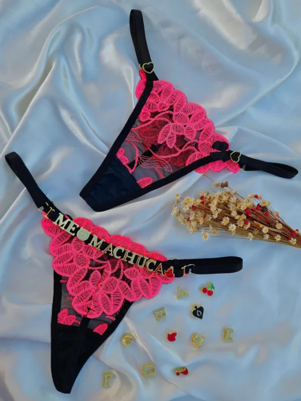calcinha personalizável TULE PÉTALA (letras não inclusas) preto com rosa