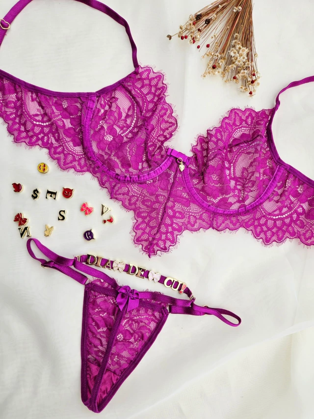 Conjunto com calcinha personalizável – G