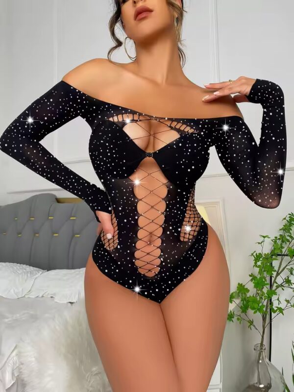 Body Arrastão Kylie Manga Longa Com Decote Vazado E Strass